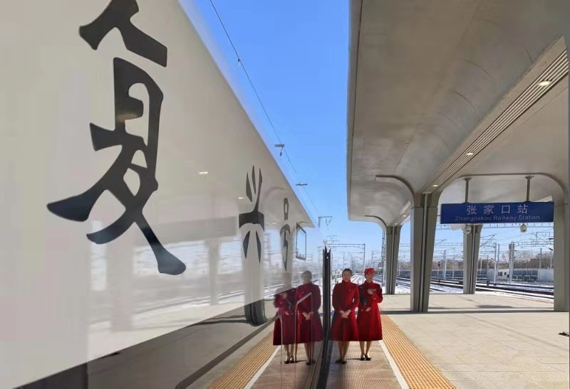 京张高铁进入运行试验阶段