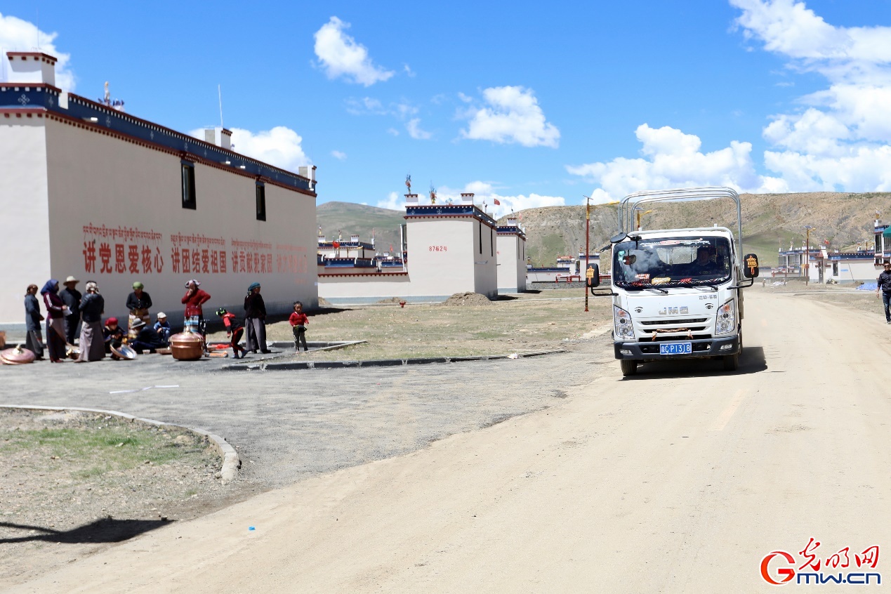 西藏山南市扎杂村：在高原住上好房子 过上好生活