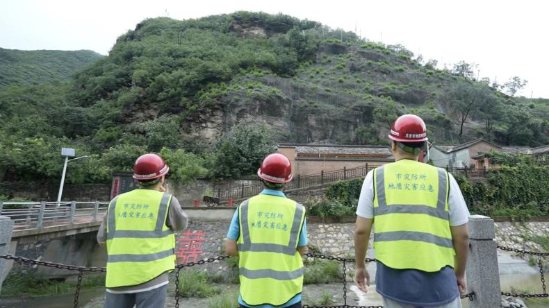 北京规自委房山分局：雨前预警 雨后巡查 绷紧防汛“安全弦”