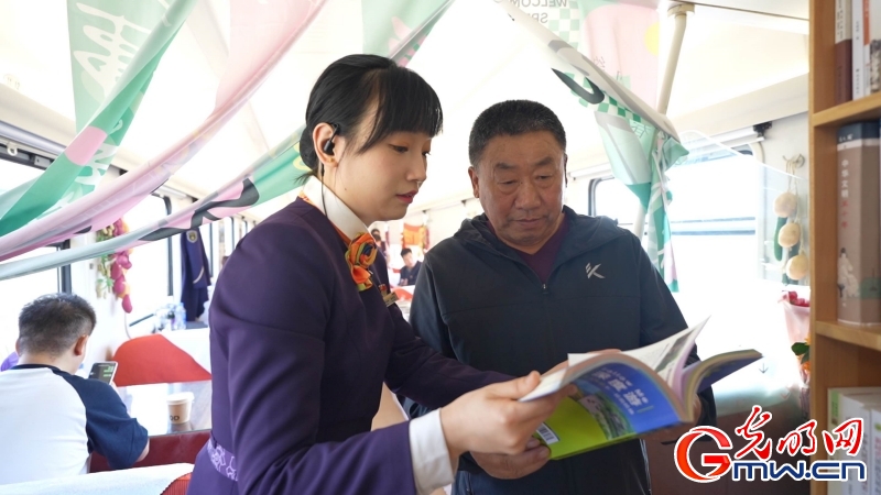 国铁沈阳局高质量开行“银发专列” 推出50项适老化新服务