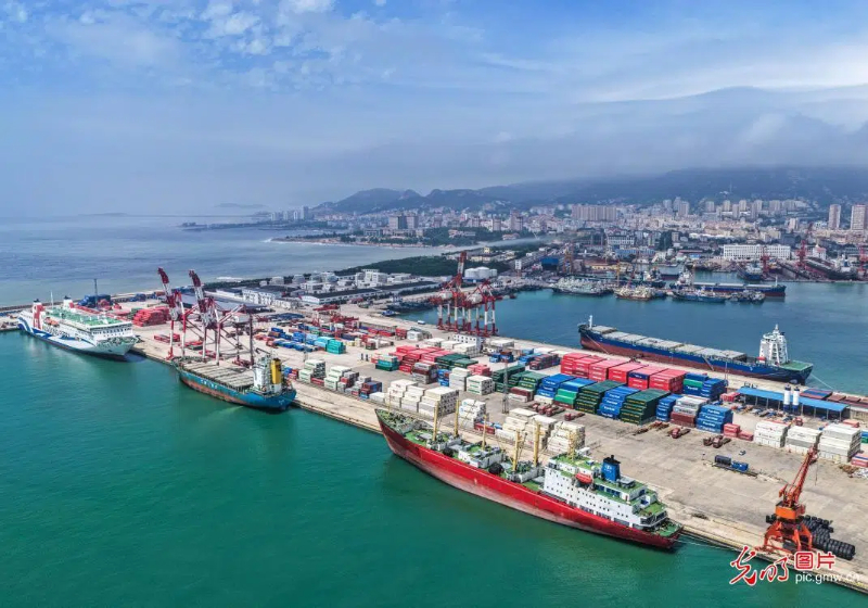 经济光明论丨上半年我国经济运行“四稳”优势凸显 政策需做好“四个强化”