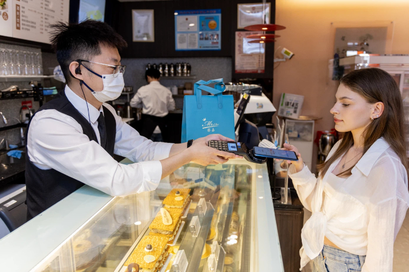 创新支付成为服务消费新引擎