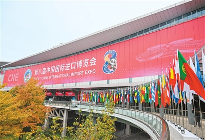 从又一个新高感受进博魅力