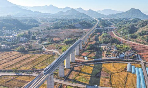 杭衢高铁开始试运行