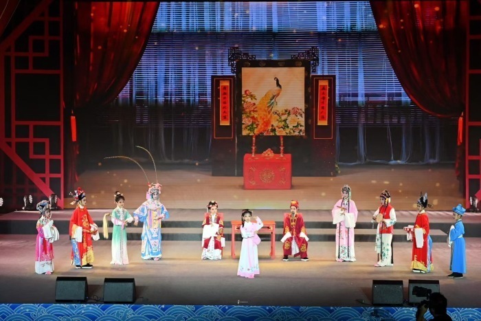 2025成都市第十一届中小学生戏曲成果展演活动启幕