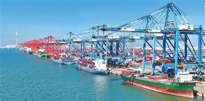 西部陆海新通道班列累计发送货物超500万标准箱 西部陆海新通道班列累计发送货物超500万标准箱