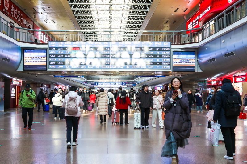 元旦期间北京铁路加开近200对临客
