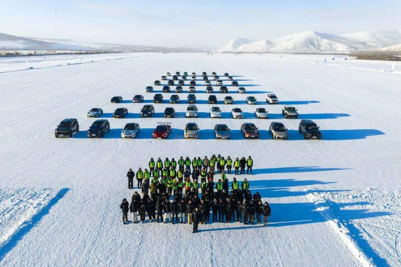 从严寒冬测看中国新能源汽车产业的发展方向