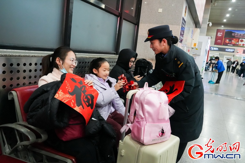 2026春运进行时丨2026年铁路春运今日启动 北京西站首日预计发送旅客14.5万人次