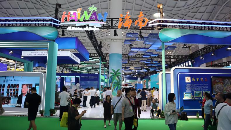 2026消博会丨在南海之滨 听见中国消费市场的澎湃心跳 2026消博会丨在南海之滨 听见中国消费市场的澎湃心跳