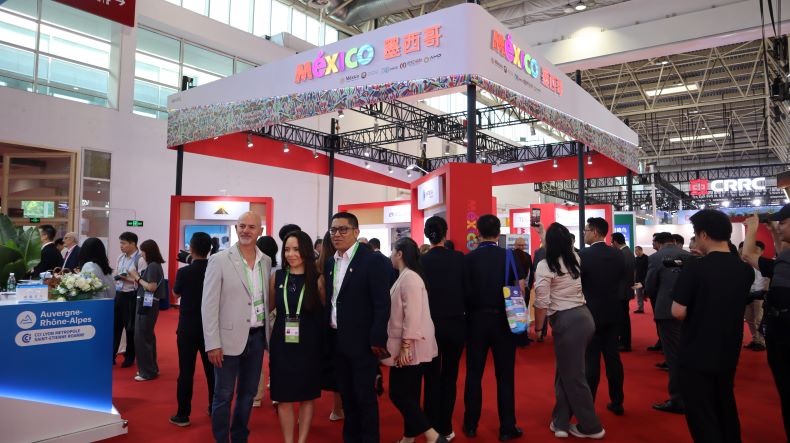 链上“经”彩丨链博会为何让全球巨头“准时赴约”？