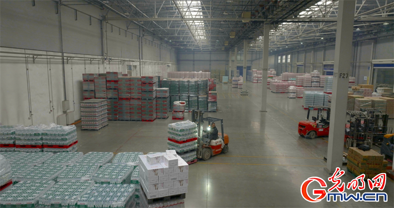 国铁沈阳局创新打造东北首例矿泉水集结配送仓