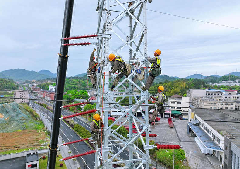 为发展“让道” 为产业“赋能”